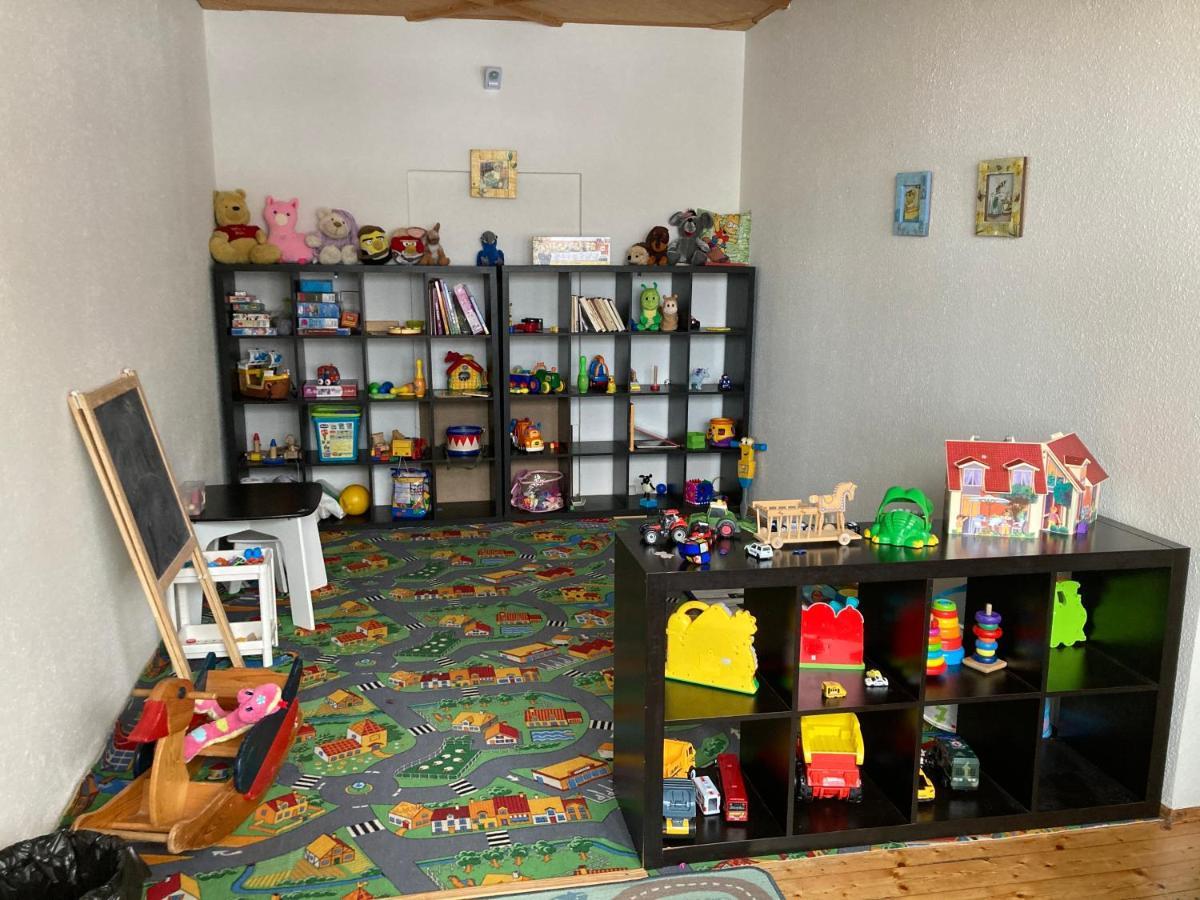 フィリップシュロイトApartman Vikiアパートメント エクステリア 写真