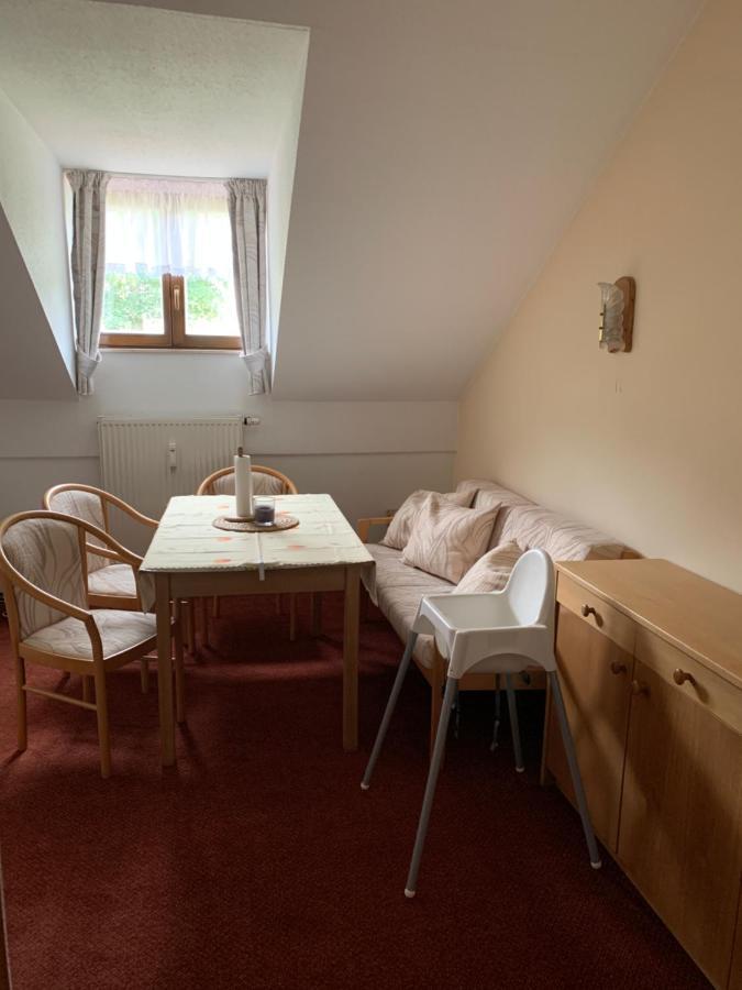 フィリップシュロイトApartman Vikiアパートメント エクステリア 写真